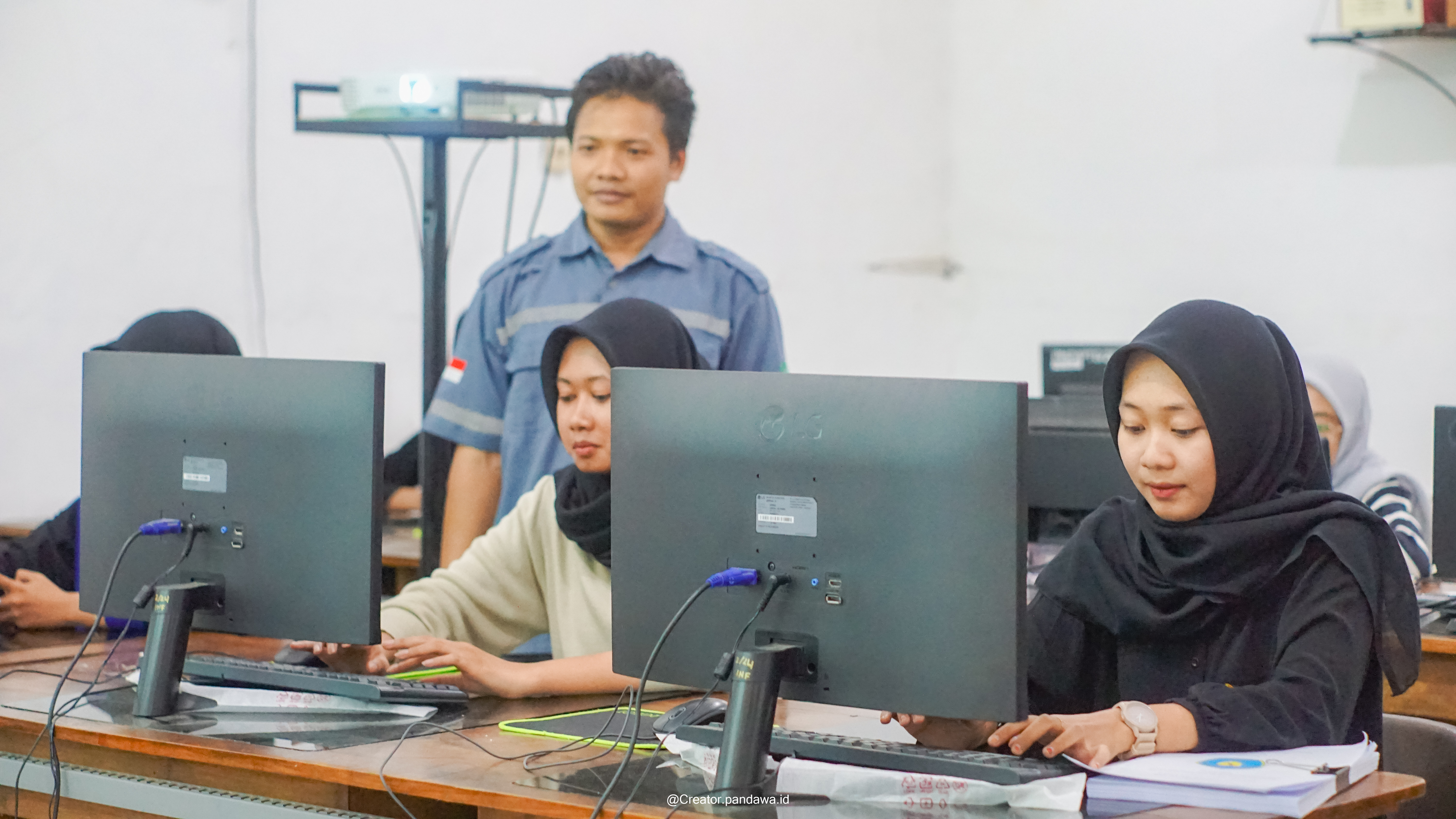 Lab Komputer