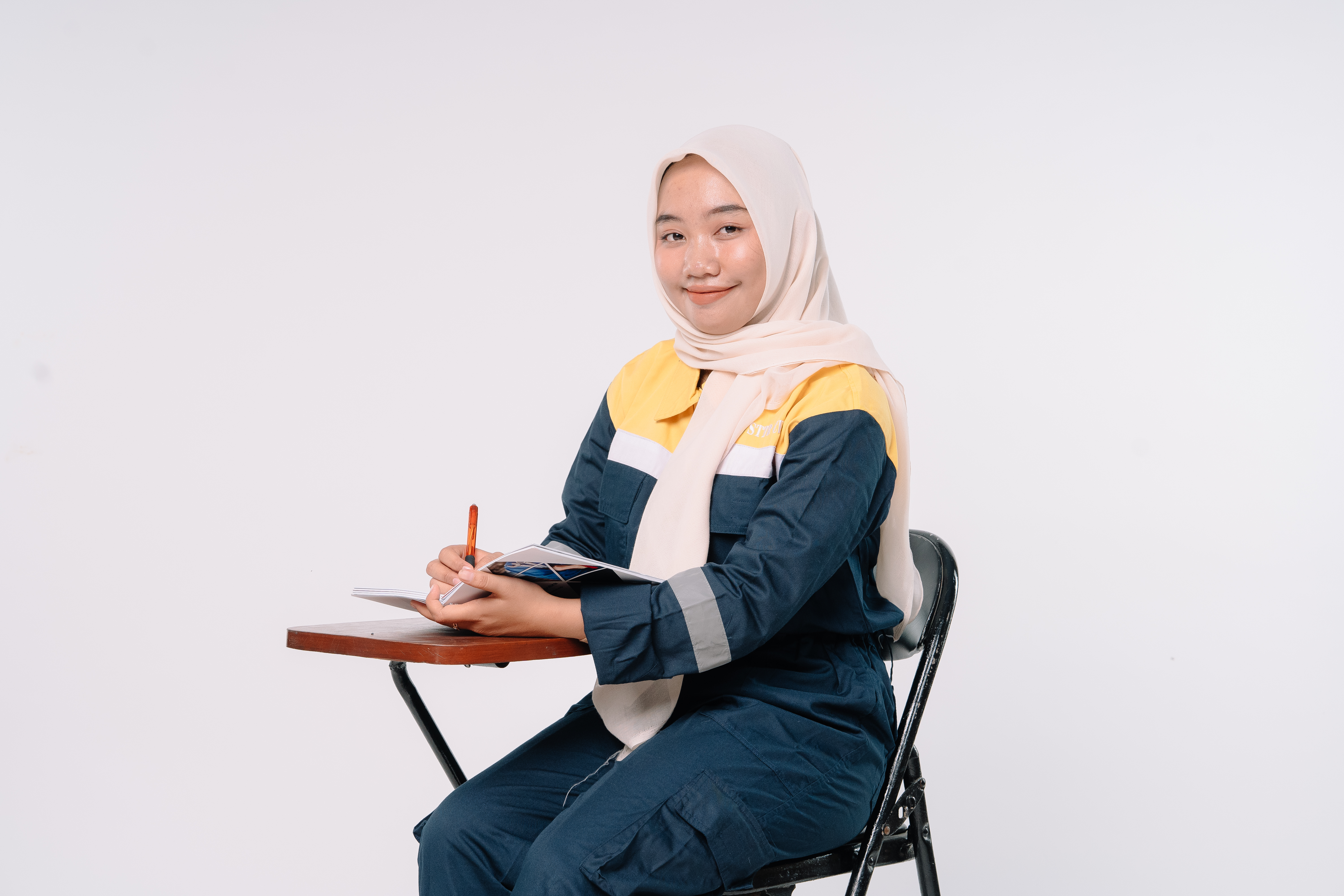 S1 Teknik Elektro Universitas Teknologi Ronggolawe Cepu Membangun Inovasi di Bidang Kelistrikan dan Teknologi